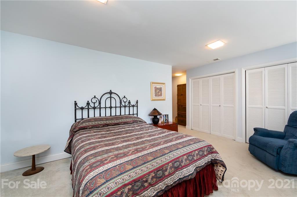 5809 Sharon Road Charlotte, NC 28210 - Photo 21 of 28 Gallery Image 21