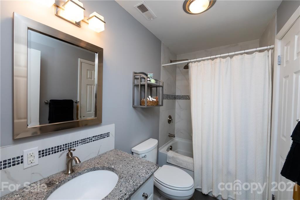 5809 Sharon Road Charlotte, NC 28210 - Photo 23 of 28 Gallery Image 23