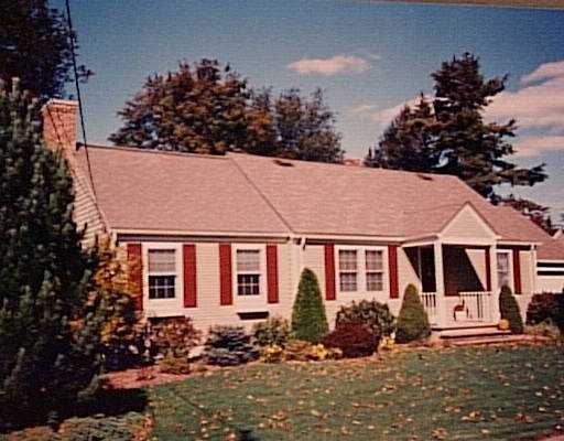 83 Overfield Road East Greenwich, RI 02818 - Photo 1 of 1 Exterior Front.