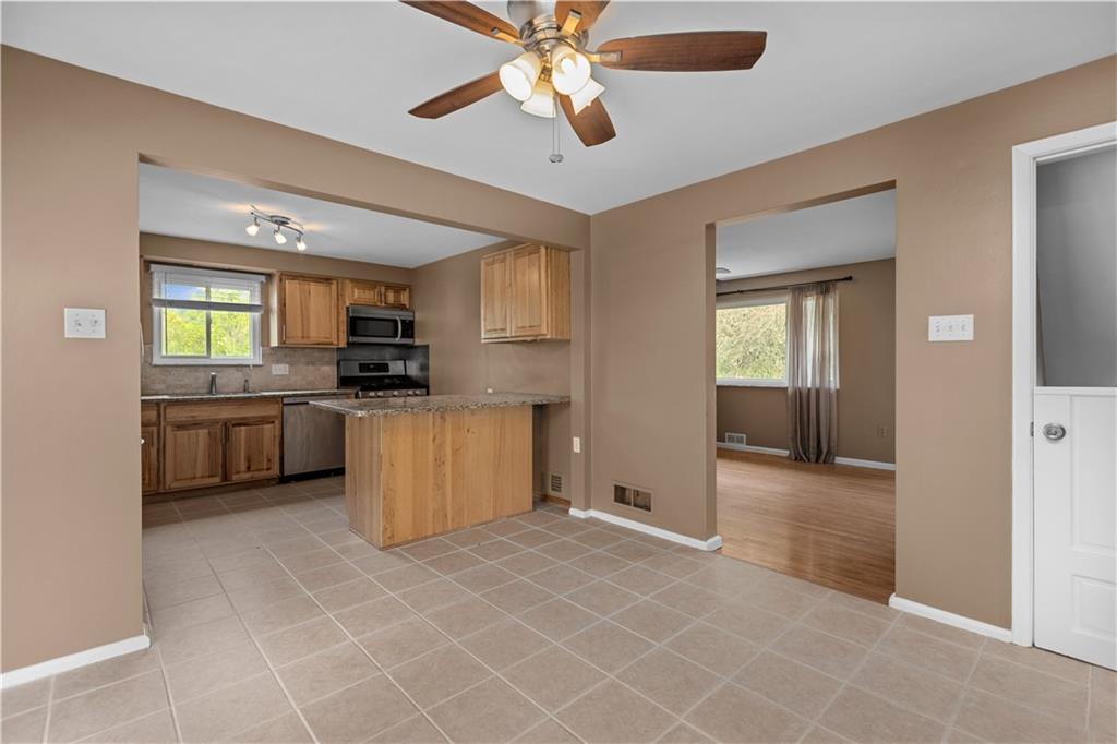 1307 Noblestown Road Oakdale, PA 15071 - Photo 12 of 37 Gallery Image 12