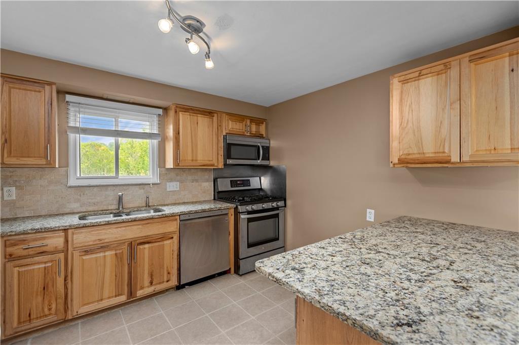 1307 Noblestown Road Oakdale, PA 15071 - Photo 14 of 37 Gallery Image 14