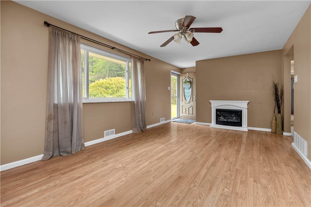 1307 Noblestown Road Oakdale, PA 15071 - Photo 9 of 37 Gallery Image 9