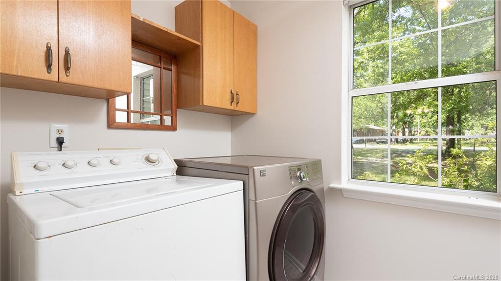 200 Forest Park Road Matthews, NC 28104 - Photo 13 of 24 Gallery Image 13