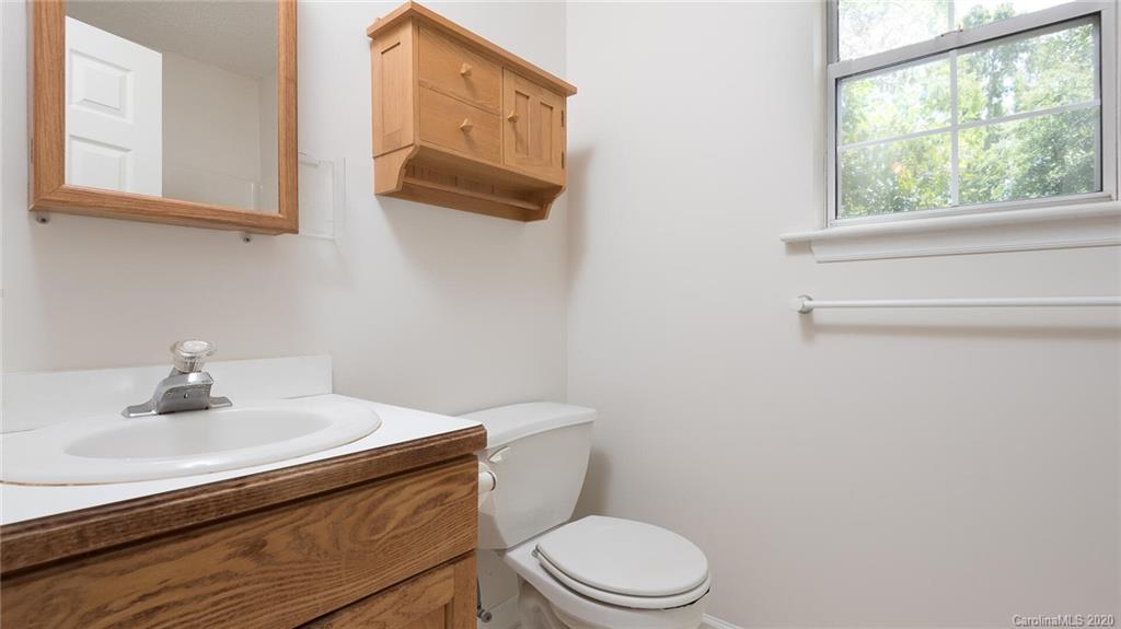 200 Forest Park Road Matthews, NC 28104 - Photo 15 of 24 Gallery Image 15
