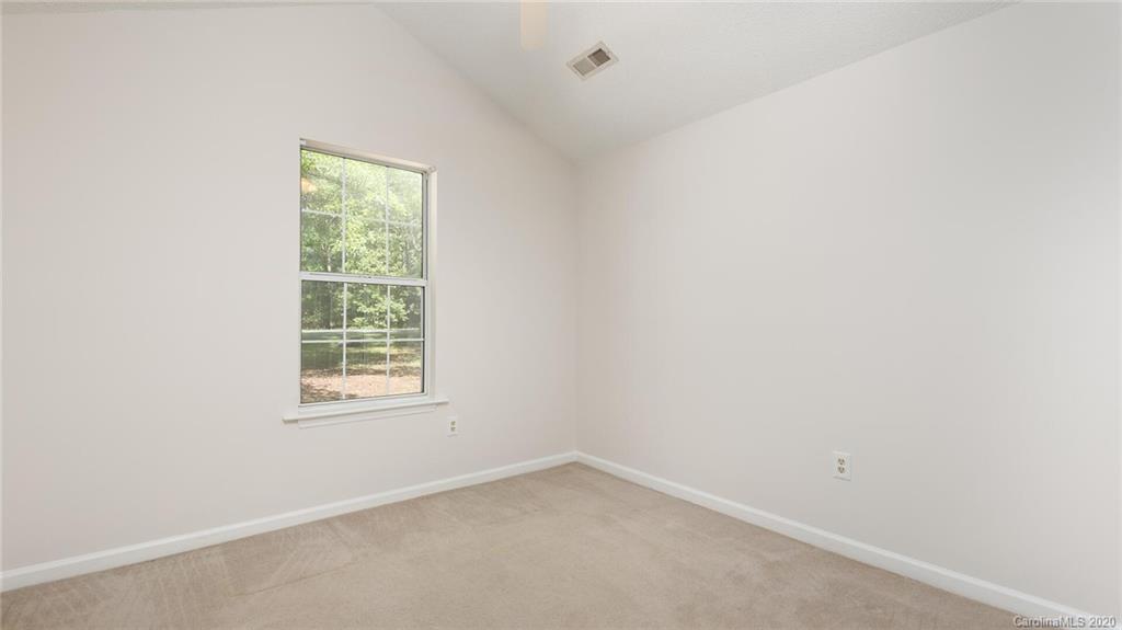 200 Forest Park Road Matthews, NC 28104 - Photo 18 of 24 Gallery Image 18