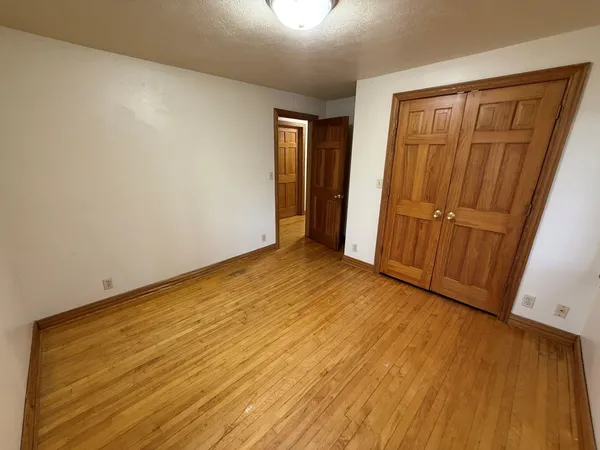 $139,900 | 56 East 12th Street, Clintonville, WI 54929