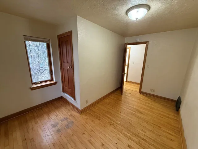 $139,900 | 56 East 12th Street, Clintonville, WI 54929