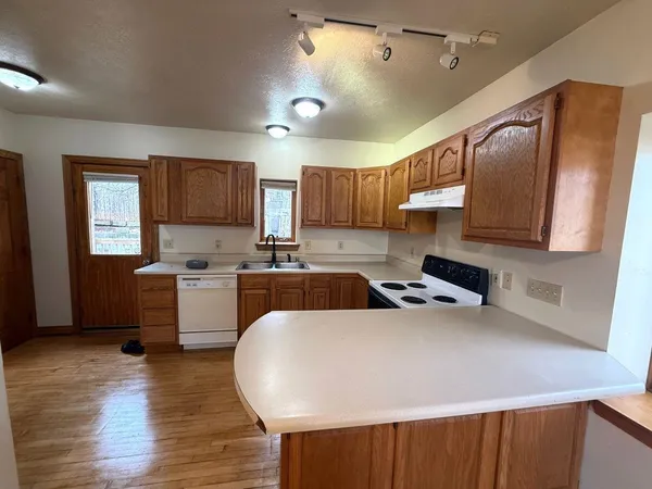 $139,900 | 56 East 12th Street, Clintonville, WI 54929
