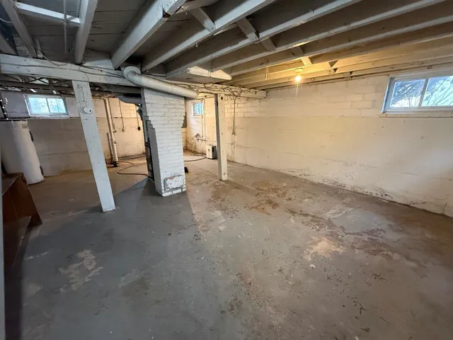 $139,900 | 56 East 12th Street, Clintonville, WI 54929