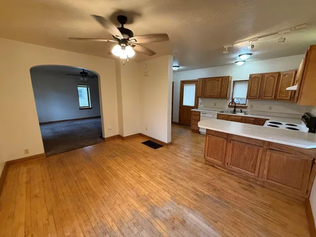 $139,900 | 56 East 12th Street, Clintonville, WI 54929