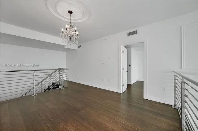 $9,000 | 900 Biscayne Boulevard, Unit 909, Miami, FL 33132