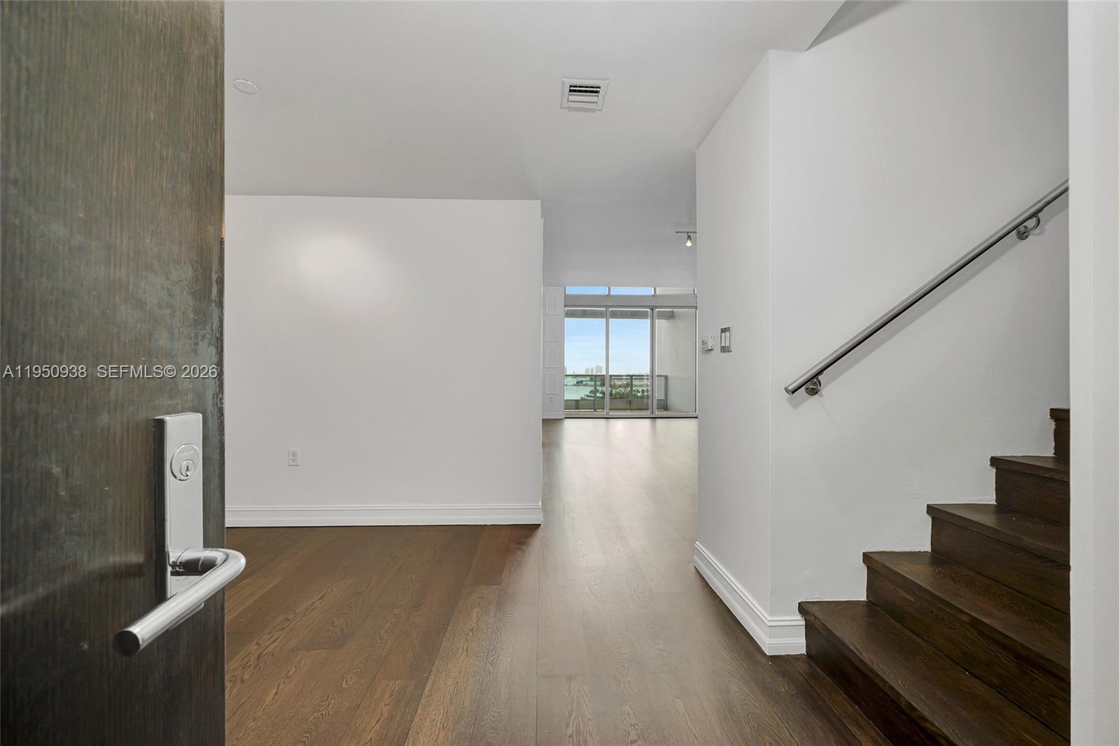 900 Biscayne Boulevard, Unit 909 Miami, FL 33132 - Photo 6 of 44