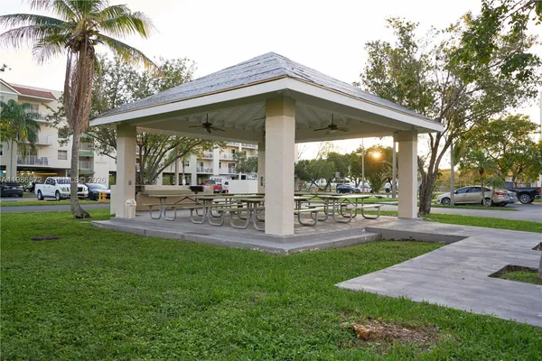 $210,000 | 8240 Southwest 210th Street, Unit 207, Cutler Bay, FL 33189