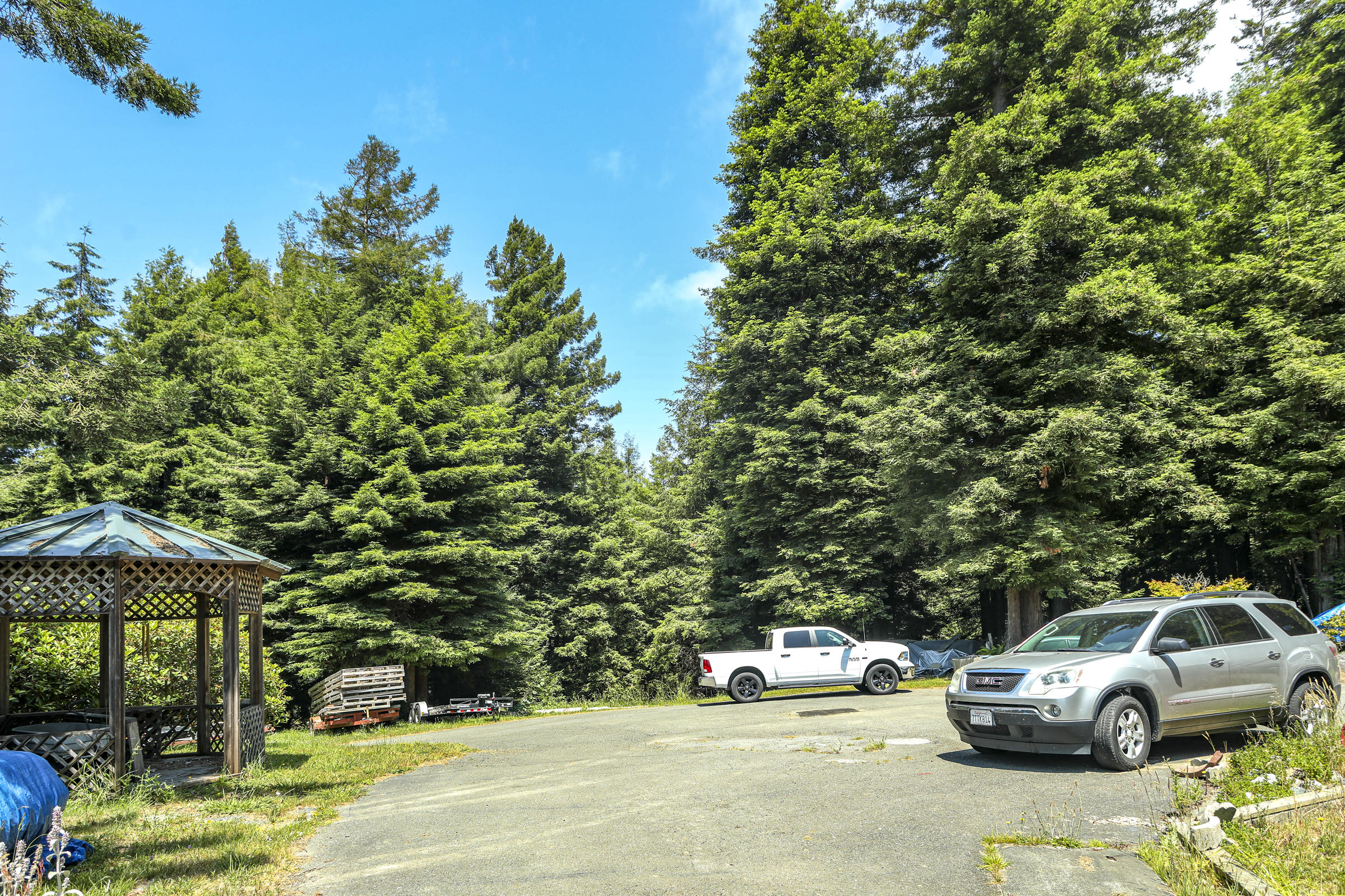 6227 Elk River Road Eureka, CA 95503 - Photo 14 of 41