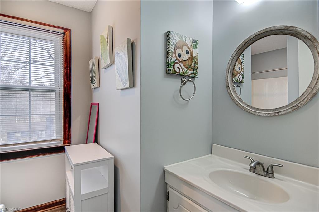 2880 Millwheel Road Pfafftown, NC 27040 - Photo 26 of 33 Gallery Image 26