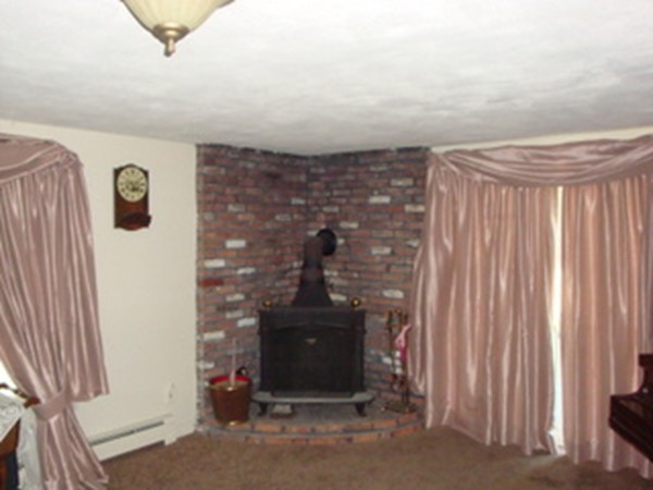 357 Baldwinville Road Templeton, MA 01468 - Photo 9 of 9 Gallery Image 9