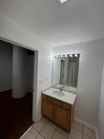 $359,999 | 1525 South Sangamon Street, Unit 317P, Chicago, IL 60608