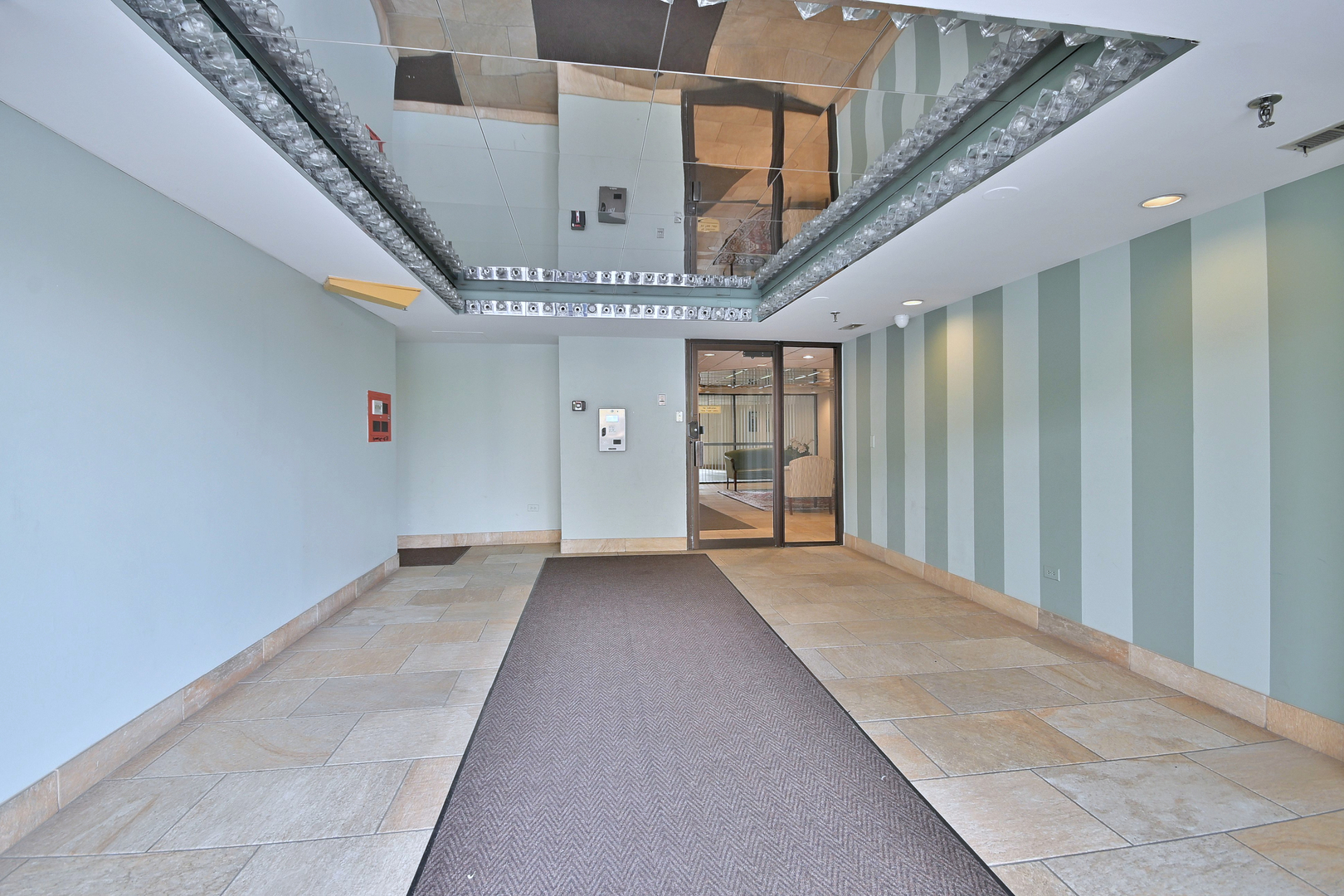 711 South River Road, Unit 508 Des Plaines, IL 60016 - Photo 33 of 41