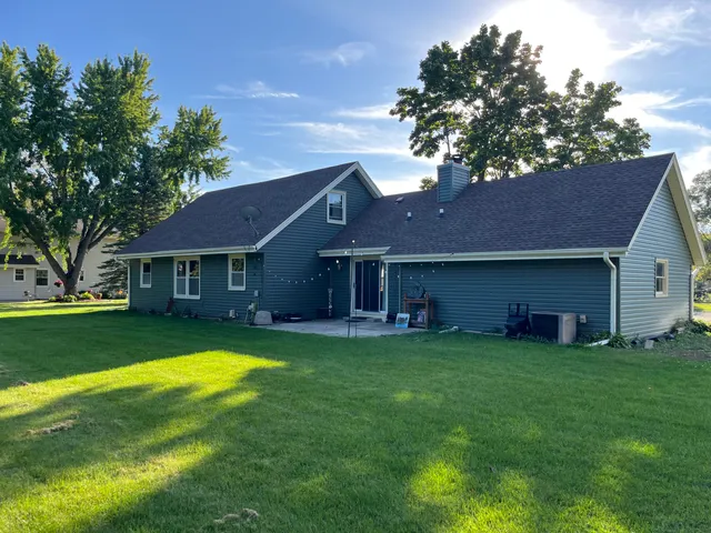 $444,900 | W163S7358 Bay Ln Drive, Muskego, WI 53150