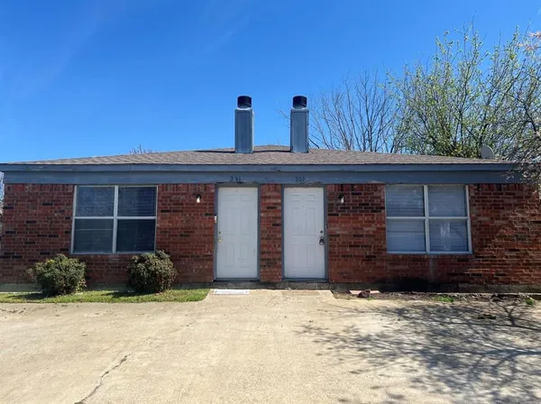 $1,650 | 305 Casie Court, Denton, TX 76207