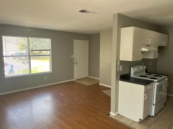 $1,650 | 305 Casie Court, Denton, TX 76207