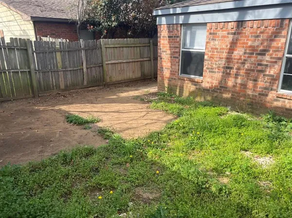 $1,650 | 305 Casie Court, Denton, TX 76207