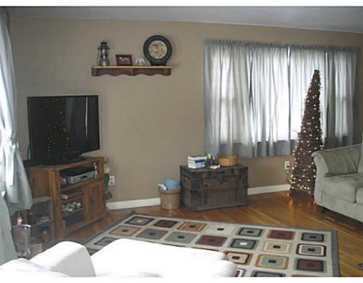 2105 West Mile Road Springfield, OH 45503 - Photo 3 of 24