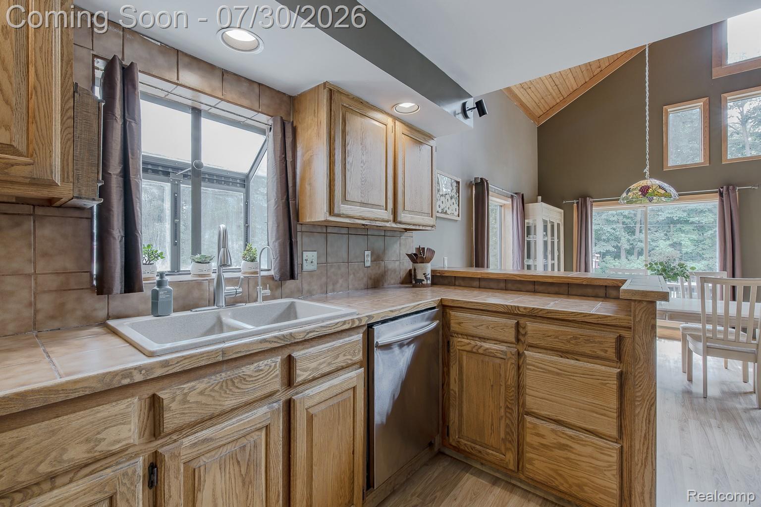 9038 Lahring Road Gaines, MI 48436 - Photo 7 of 54 9038 Lahring Rd-6.jpg