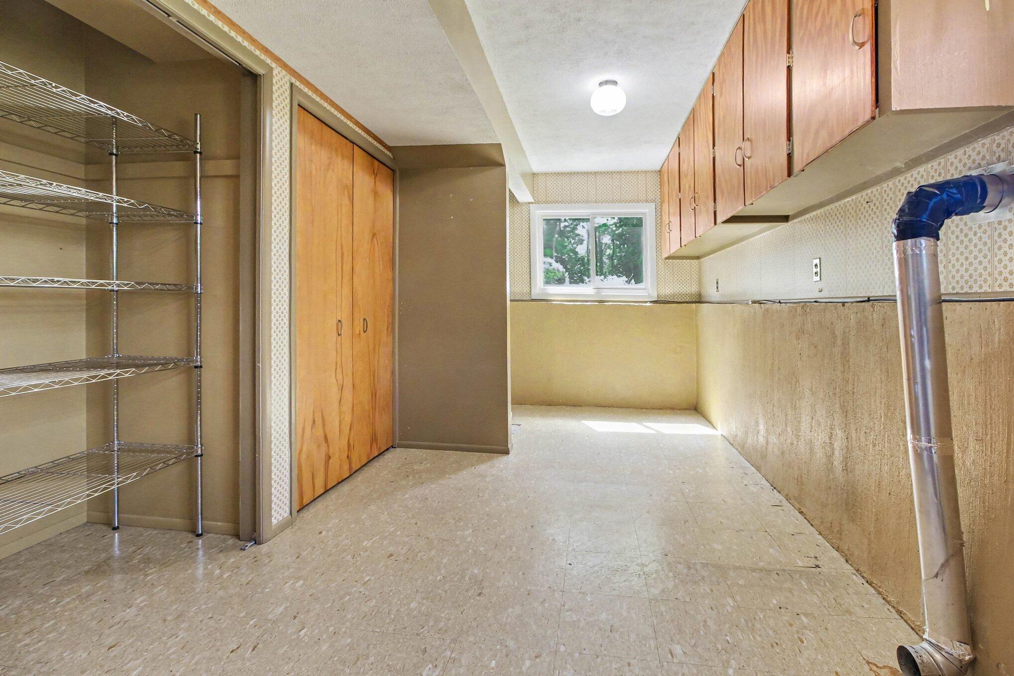 5601 Dexter-Pinckney Road Dexter, MI 48130 - Photo 25 of 33 026_file_8927