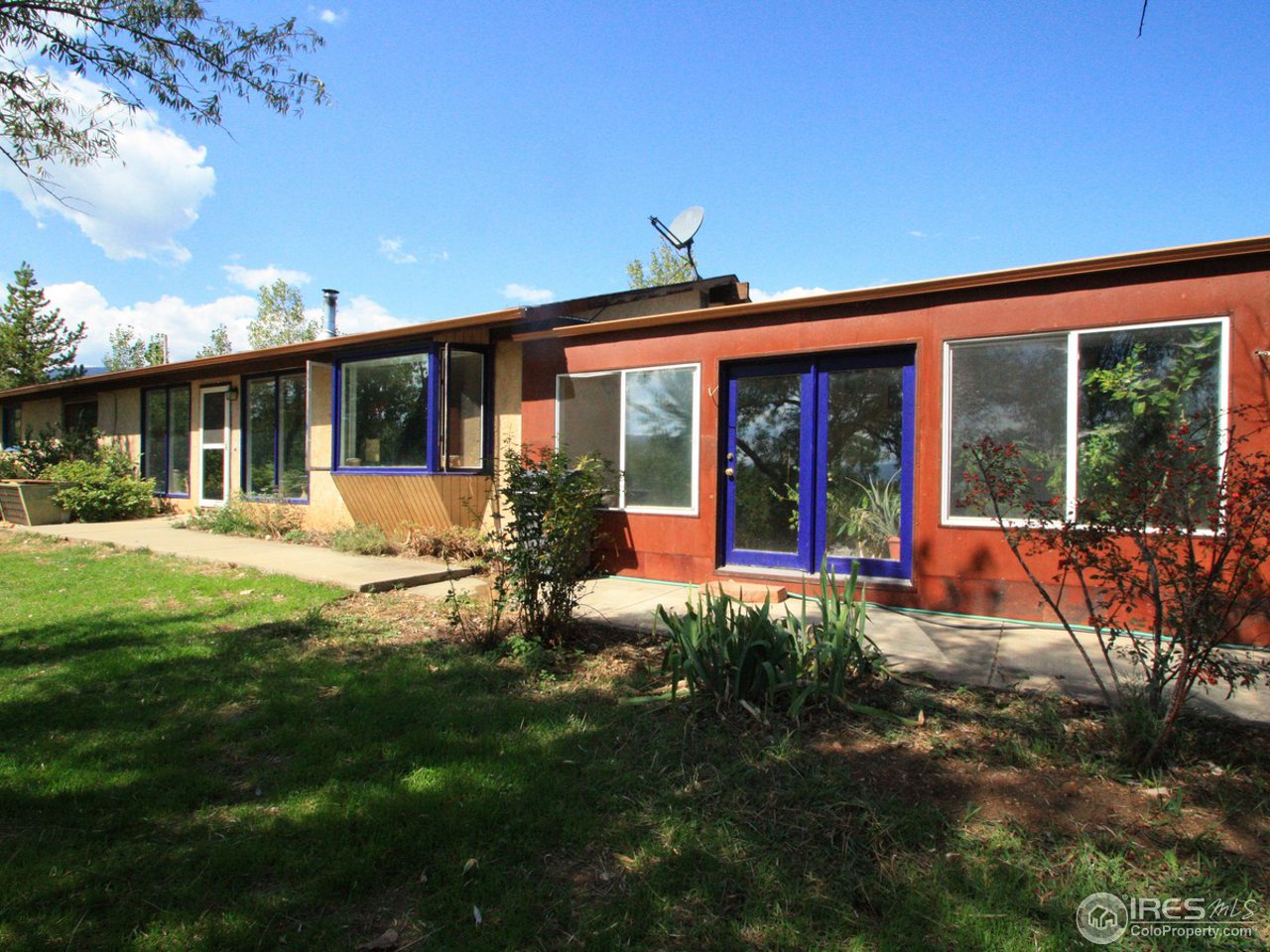 3718 Plateau Road Longmont, CO 80503 - Photo 13 of 17 Back of Home