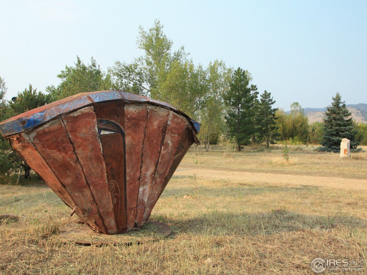 3718 Plateau Road Longmont, CO 80503 - Photo 5 of 17 Metal Sculpture