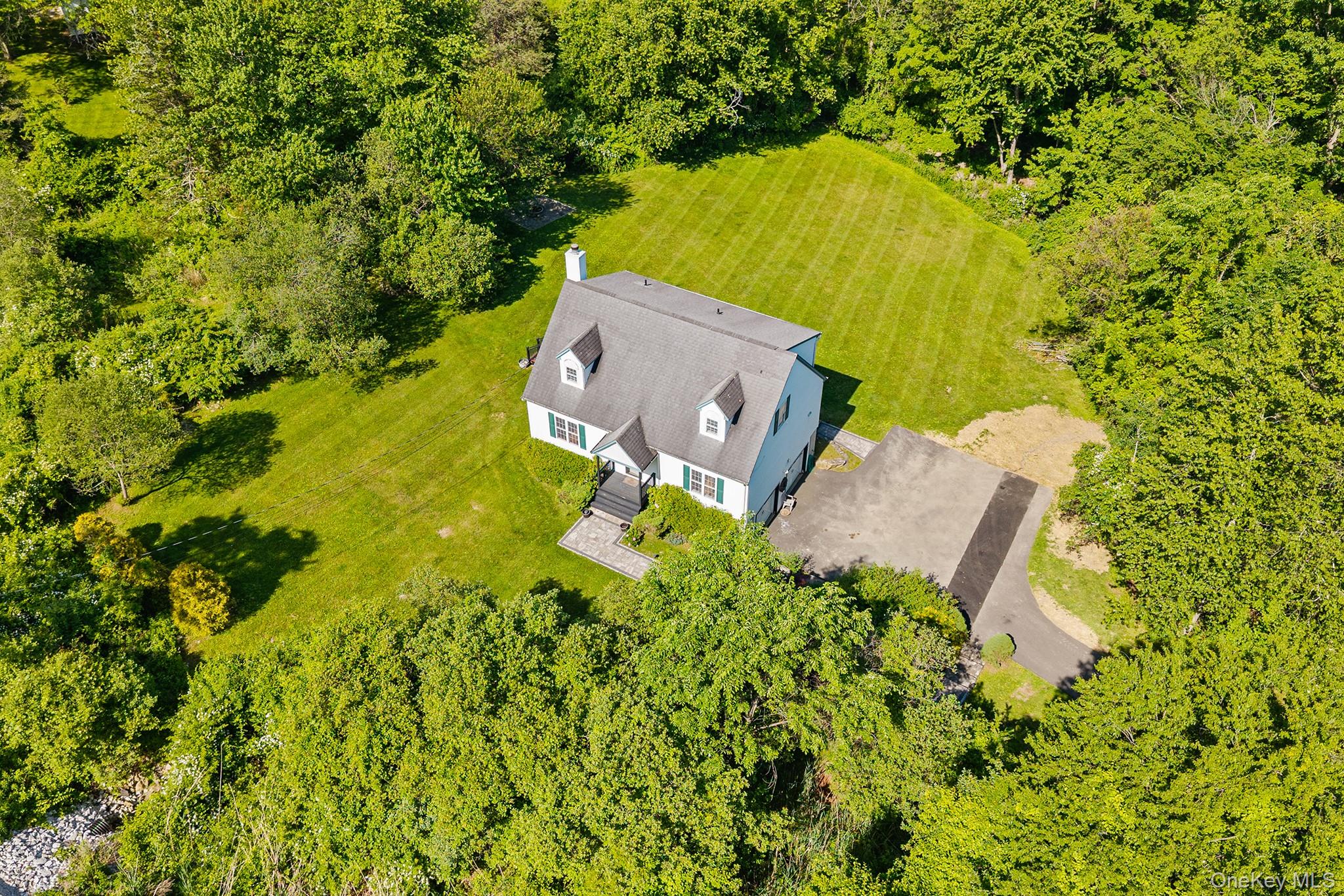 635 Milltown Road Brewster, NY 10509 - Photo 1 of 25