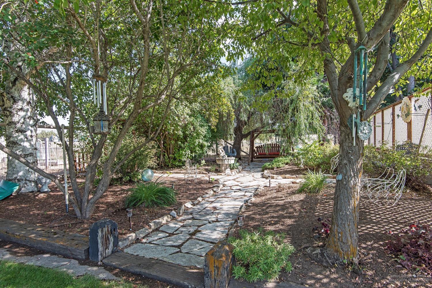 62570 Eagle Road Bend, OR 97701 - Photo 14 of 25 Additional Photo