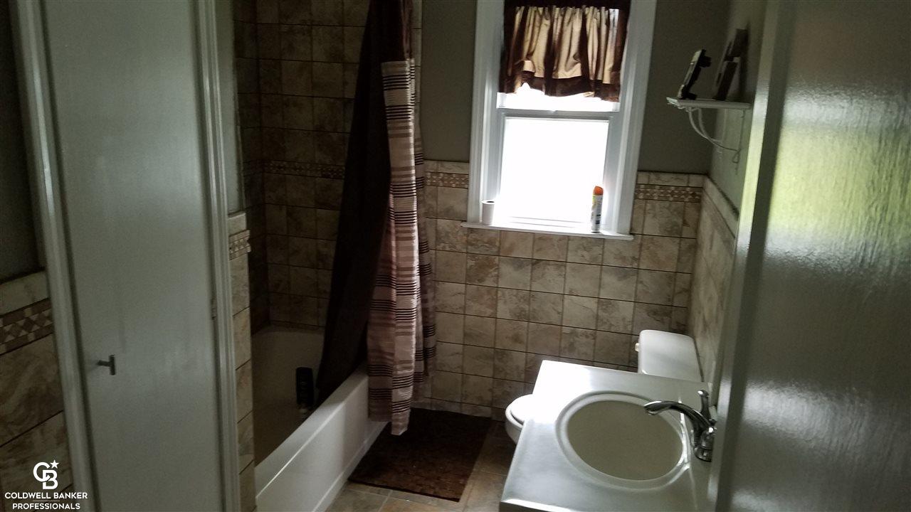 6875 Fargo Road Avoca, MI 48006 - Photo 10 of 13 This is a view of the bathroom.