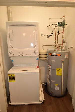 $2,800 | 217 Rockingham Road, Unit 304, Londonderry, NH 03053