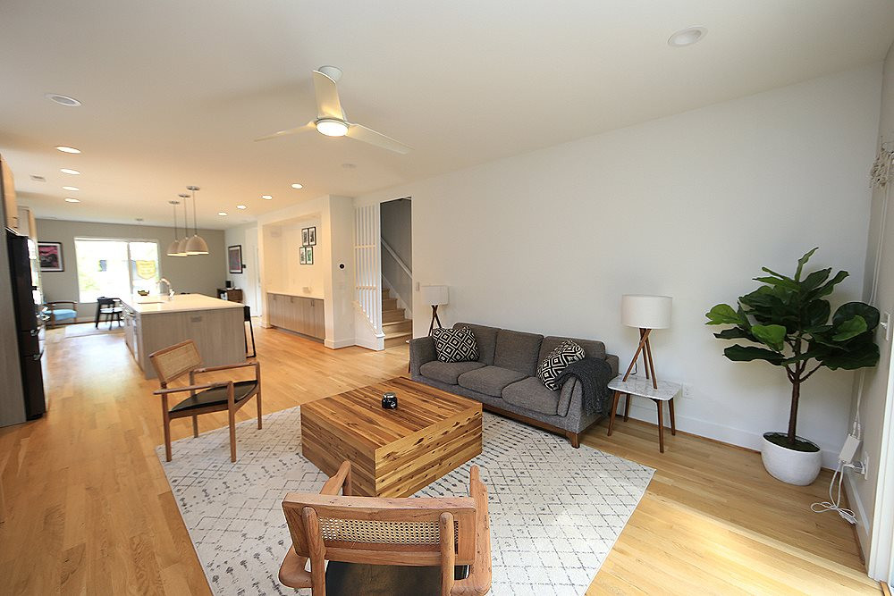 211 South Pettigrew Street Raleigh, NC 27610 - Photo 17 of 29 Family Room