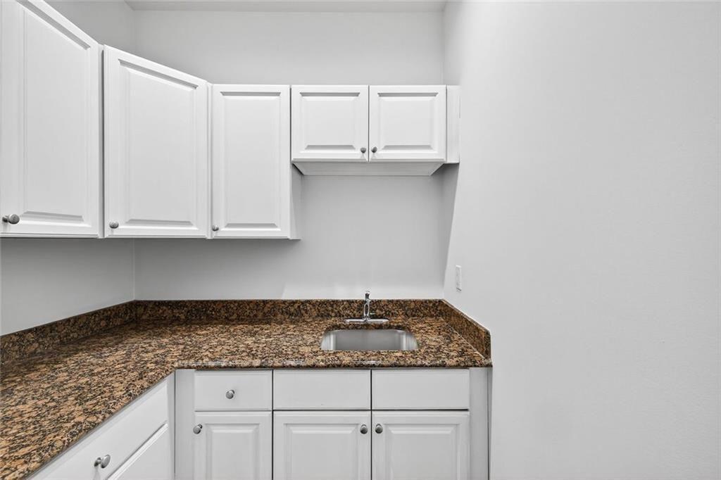 2063 Mason Mill Road Decatur, GA 30033 - Photo 28 of 37