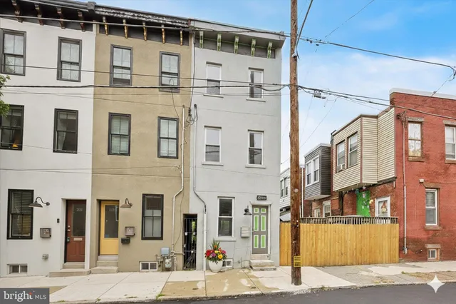 $349,999 | 2037 East Arizona Street, Philadelphia, PA 19125