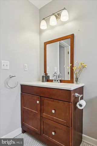 $349,999 | 2037 East Arizona Street, Philadelphia, PA 19125