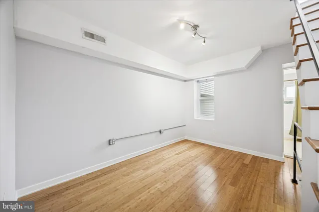 $349,999 | 2037 East Arizona Street, Philadelphia, PA 19125