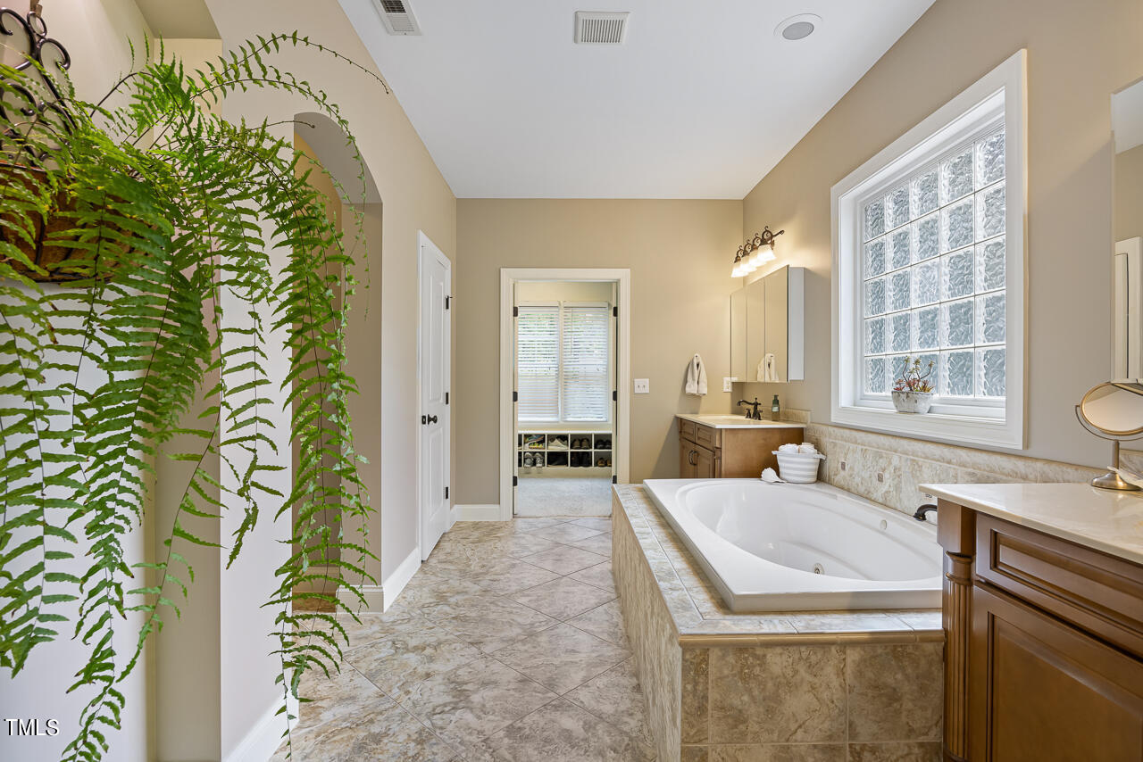 7353 Newport Avenue Raleigh, NC 27613 - Photo 24 of 51 7353-newport-25