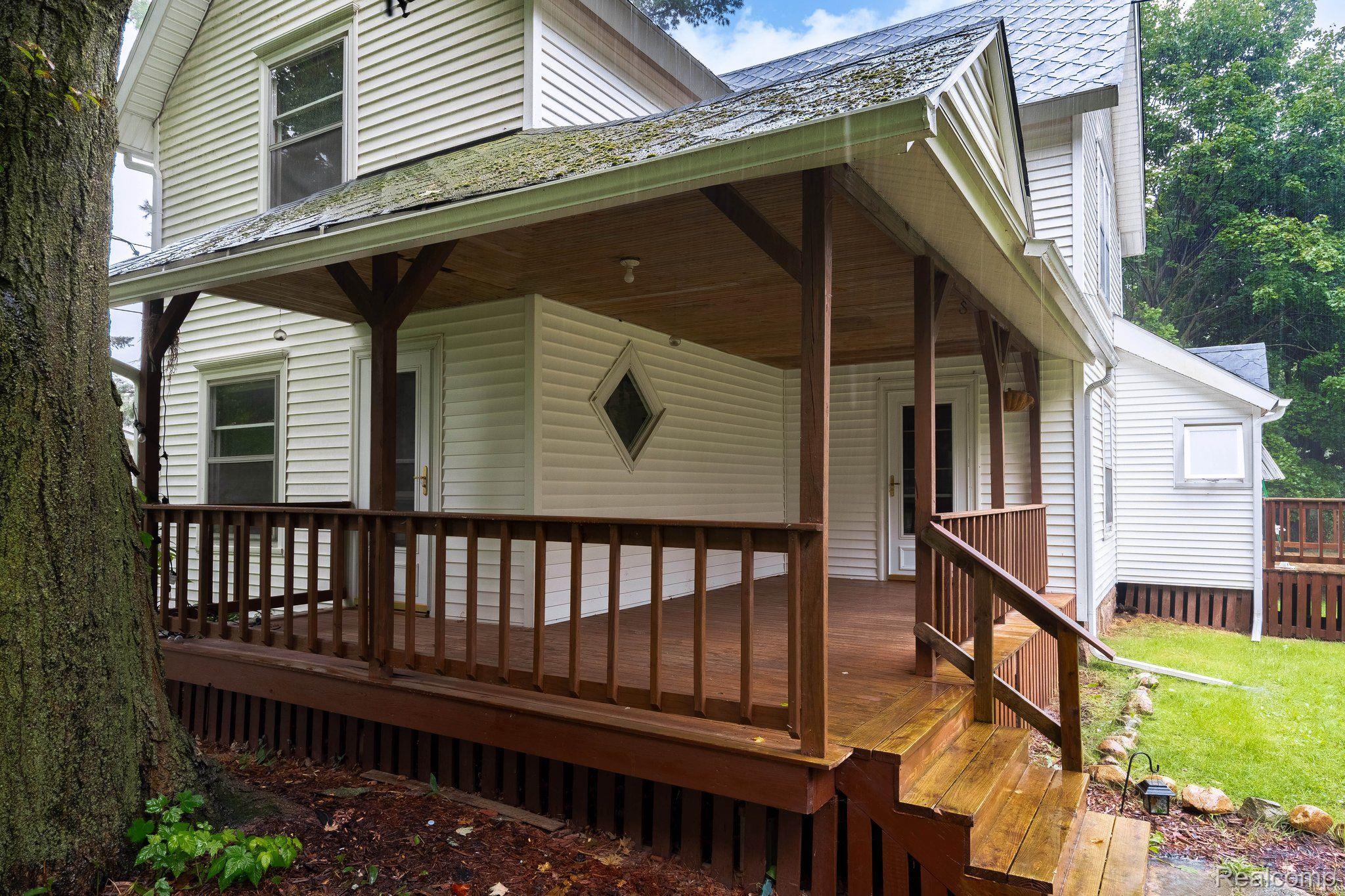 8450 South Durand Road Durand, MI 48429 - Photo 4 of 40 Gallery Image 4