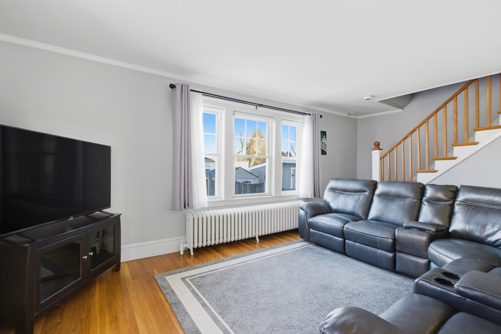 45 Lowell Street Woburn, MA 01801 - Photo 3 of 34