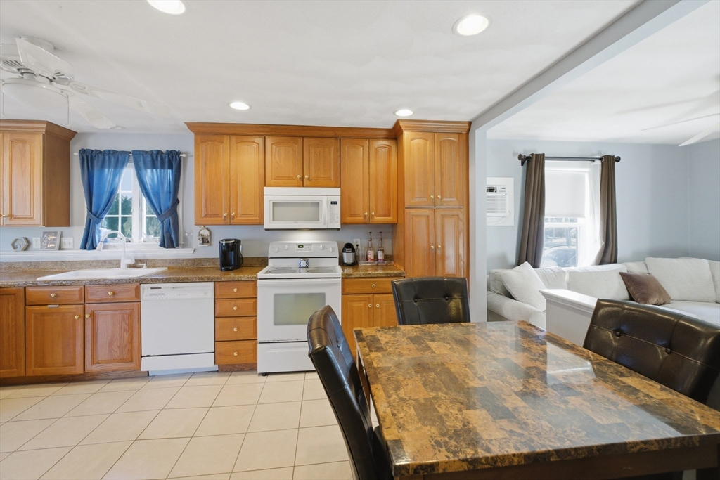 45 Lowell Street Woburn, MA 01801 - Photo 9 of 34