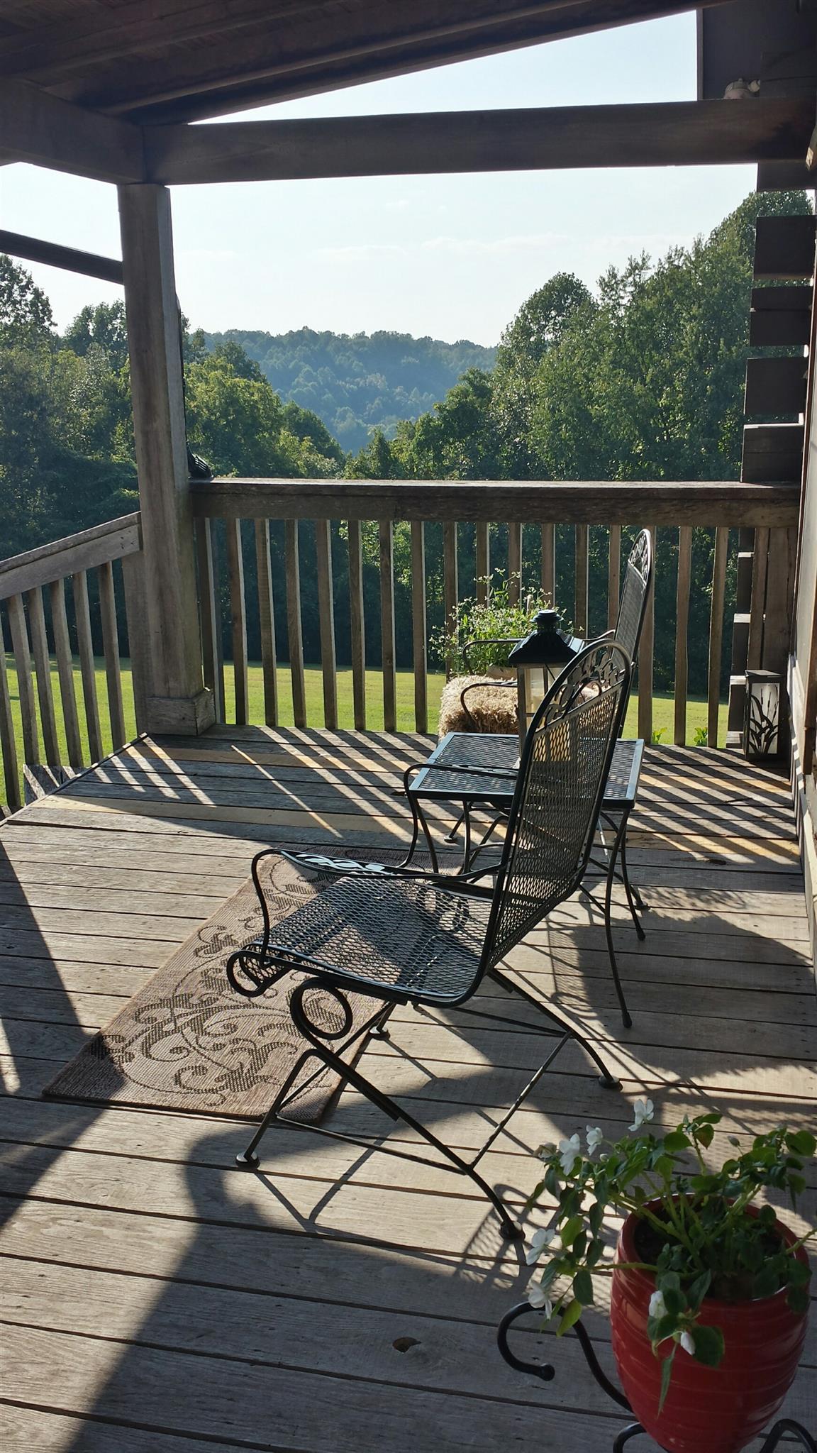 555 Windy Ridge Wartrace, TN 37183 - Photo 20 of 23 Upper level porch with valley view