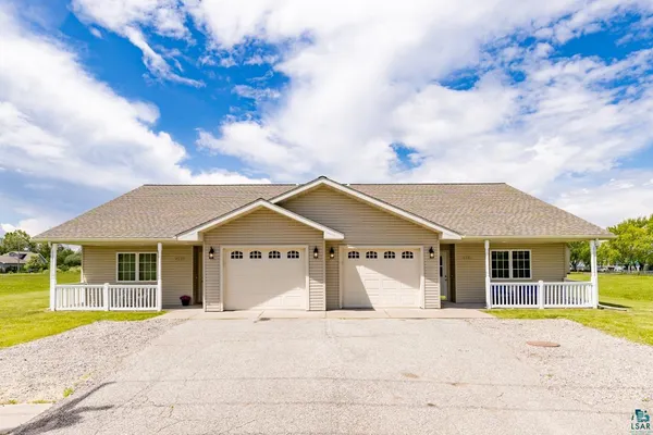 $500,000 | 2227-2229 Bardon Avenue, Superior, WI 54880