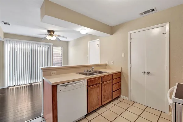 $1,850 | 7650 Kings Ridge Road, Frisco, TX 75035