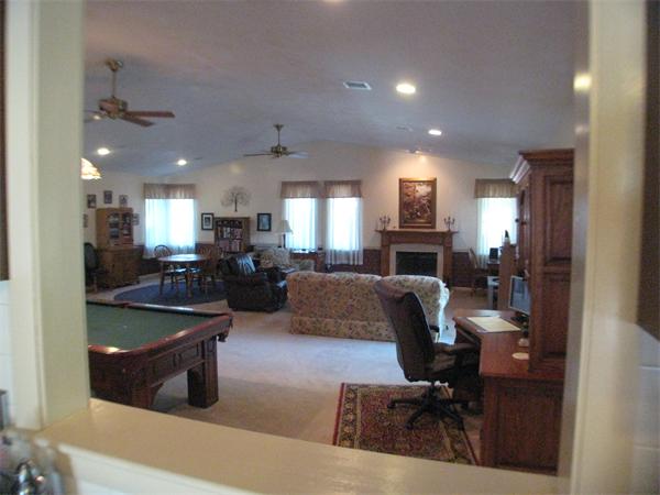 65 Pontiac Road Somerset, MA 02726 - Photo 12 of 21 Gallery Image 12