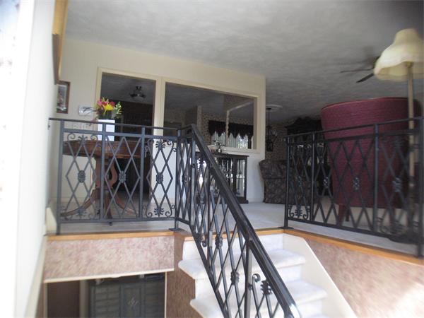65 Pontiac Road Somerset, MA 02726 - Photo 3 of 21 Gallery Image 3