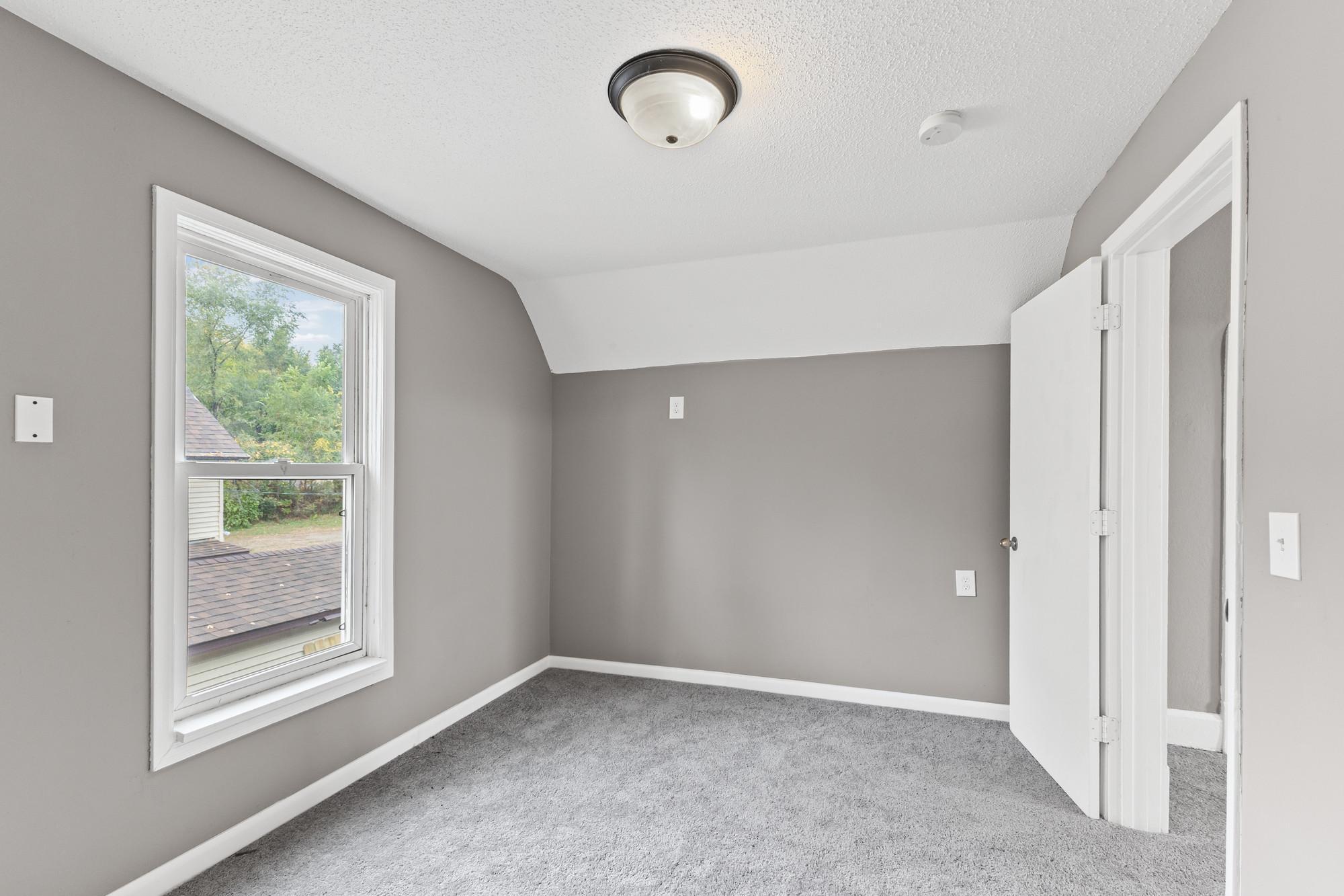 137 Cayuga Street St. Paul, MN 55117 - Photo 22 of 39